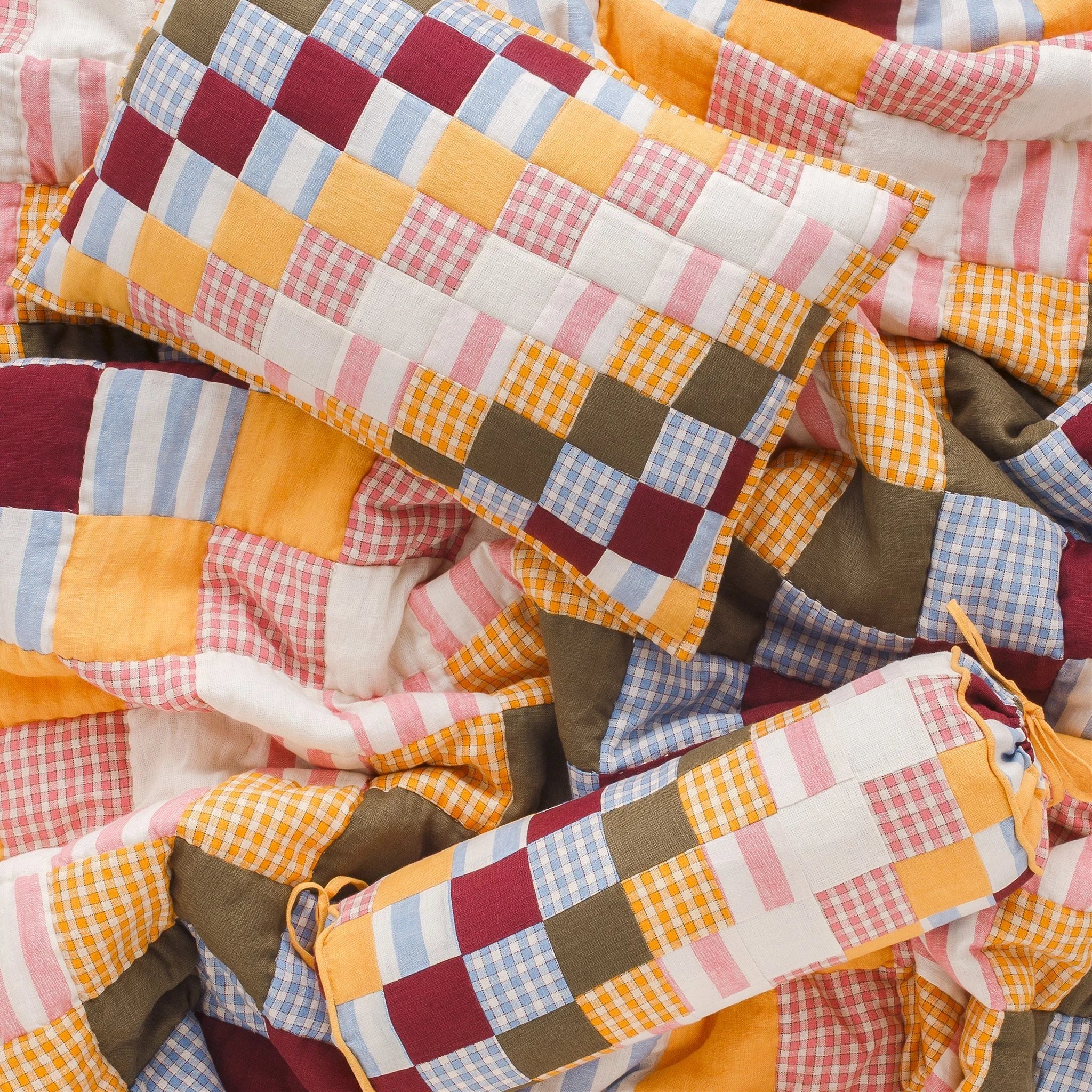 Tilkku patchwork quilt