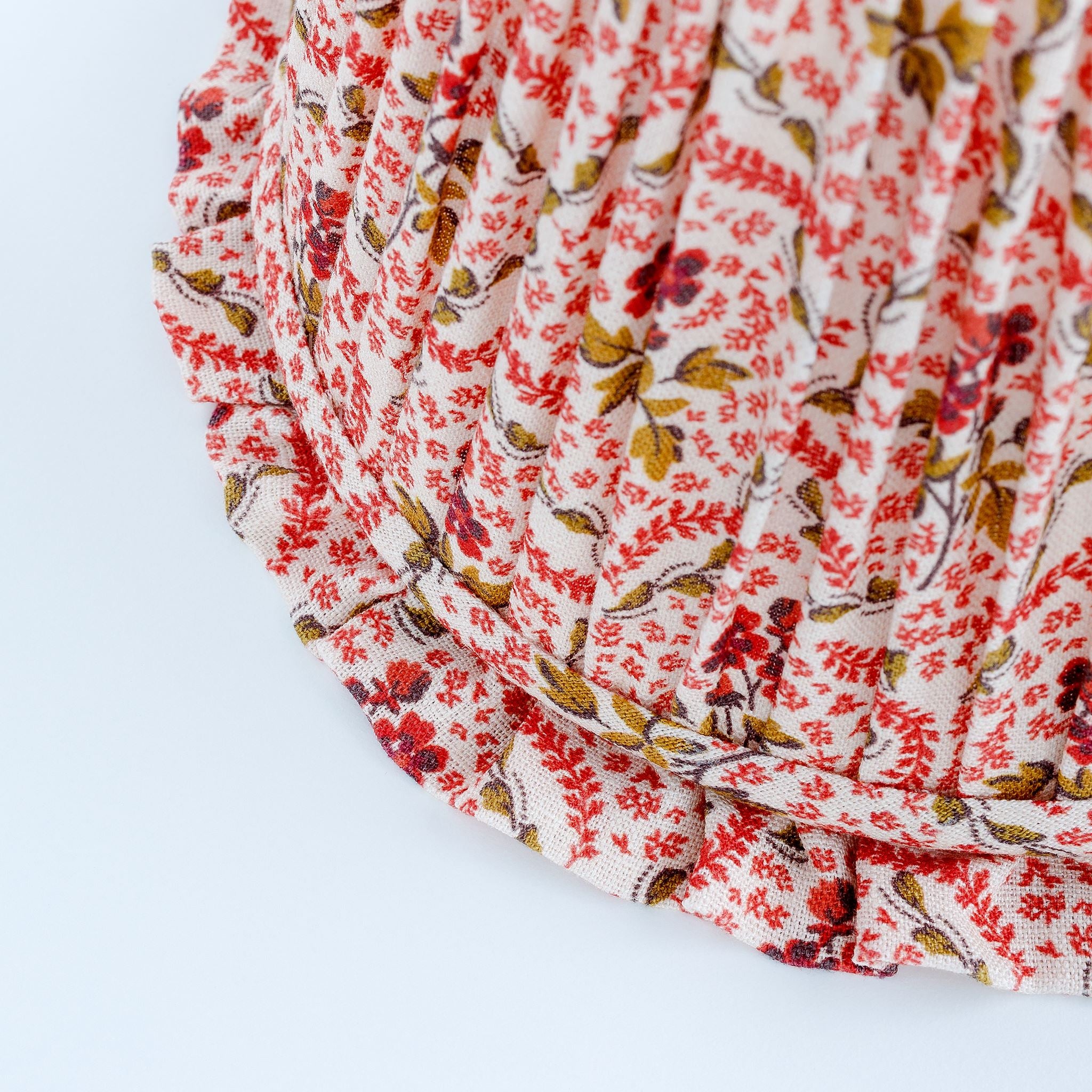 Rosalie Vine frill lampshade, pink