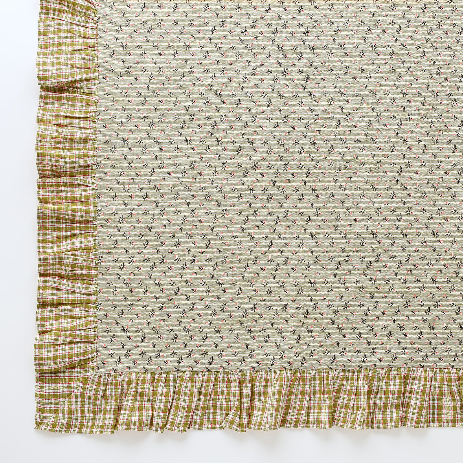 Herukka thin stripe linen tablecloth, chartreuse