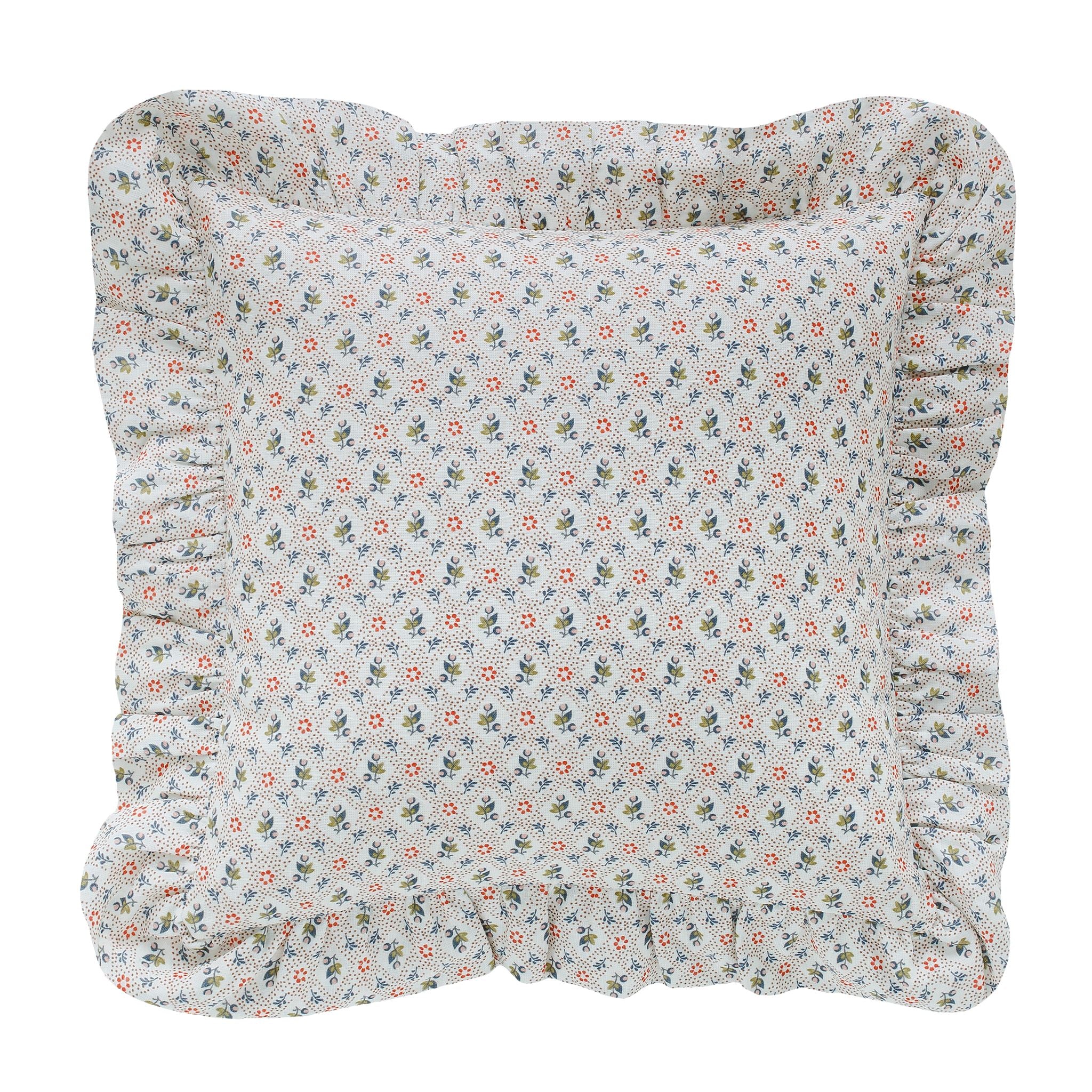 Tähti square frill cushion, whisper cream
