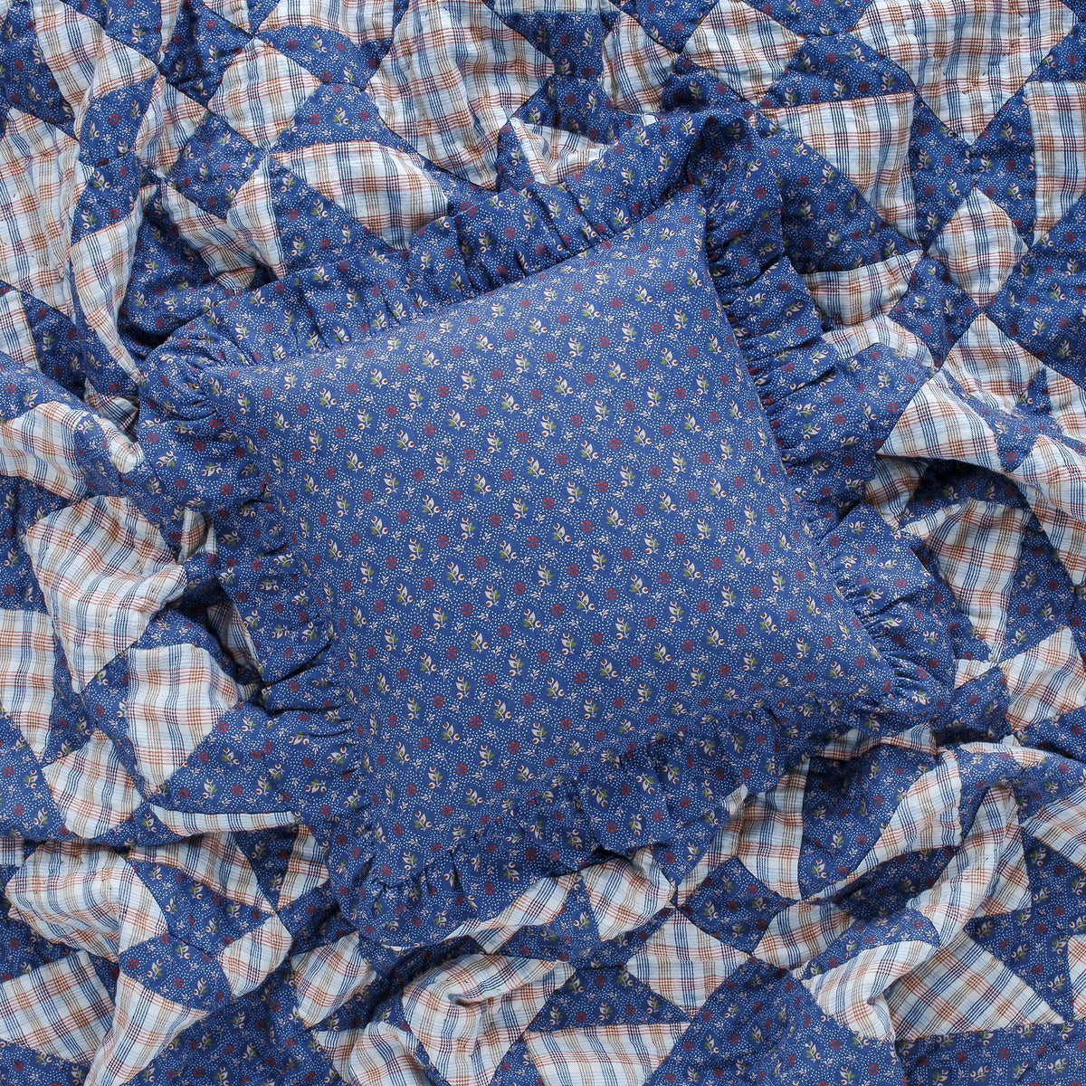 Mökki Patchwork quilt