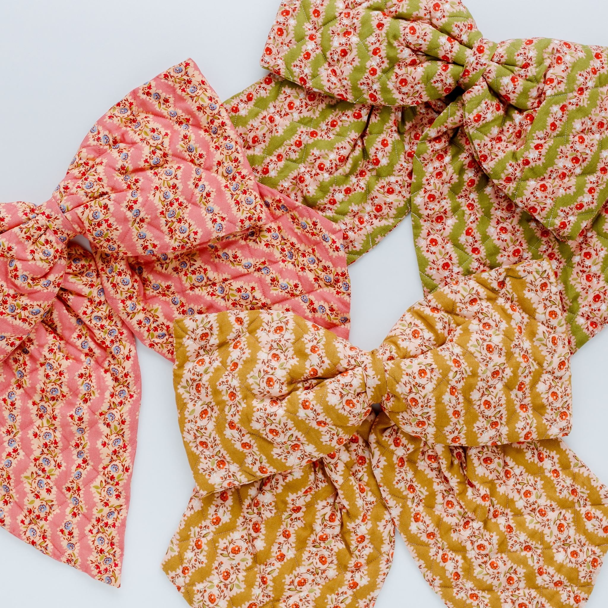 Hedgerow stripe quilted bow, turmeric