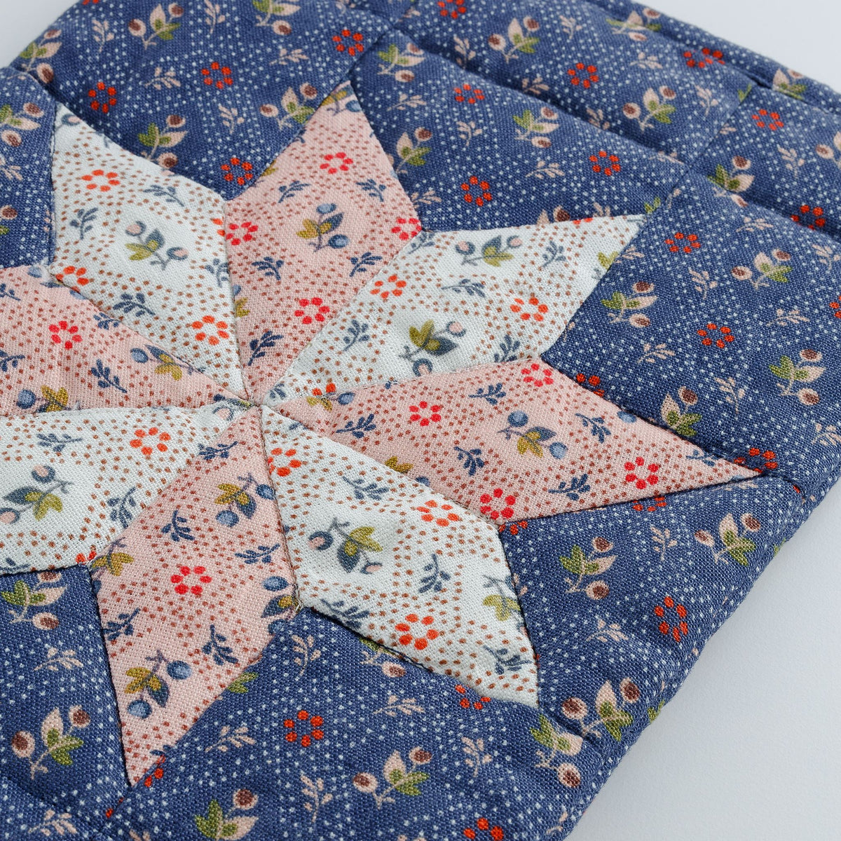 Tähti patchwork Christmas stocking, navy