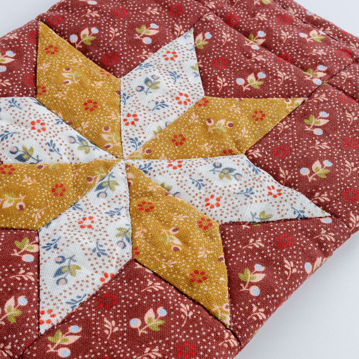 Tähti patchwork Christmas stocking, cacao