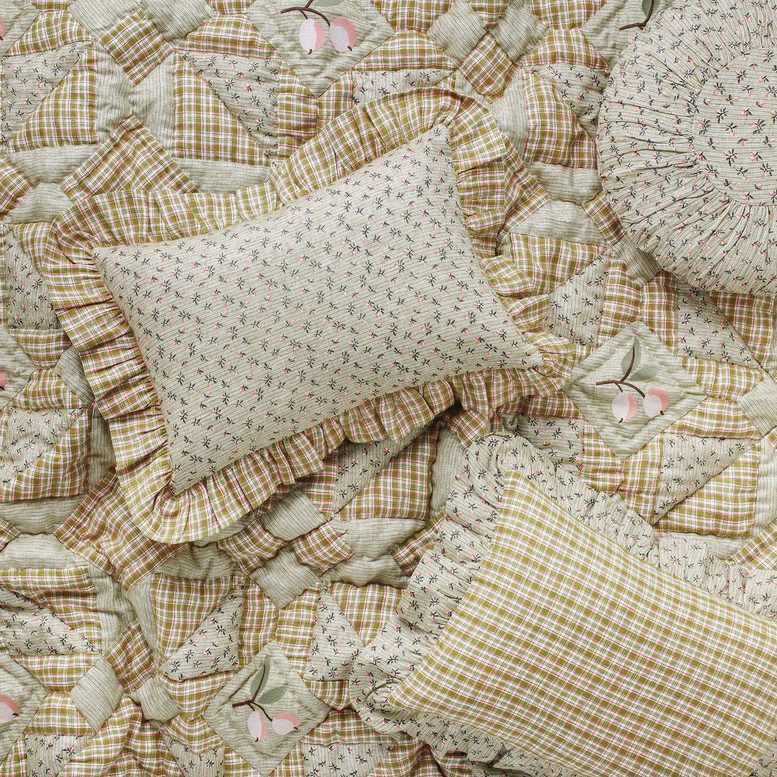 Limetti check patchwork quilt, chartreuse