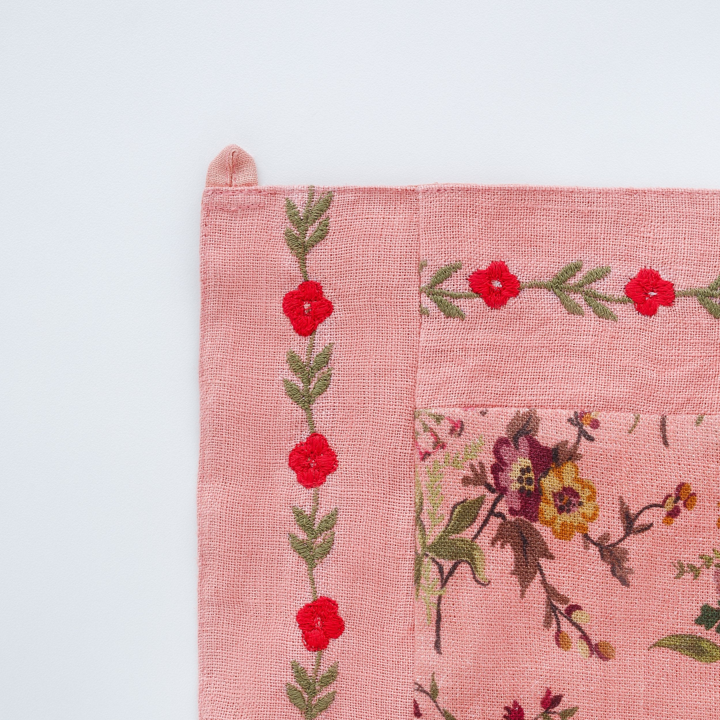 Prairie floral embroidered toran, peony