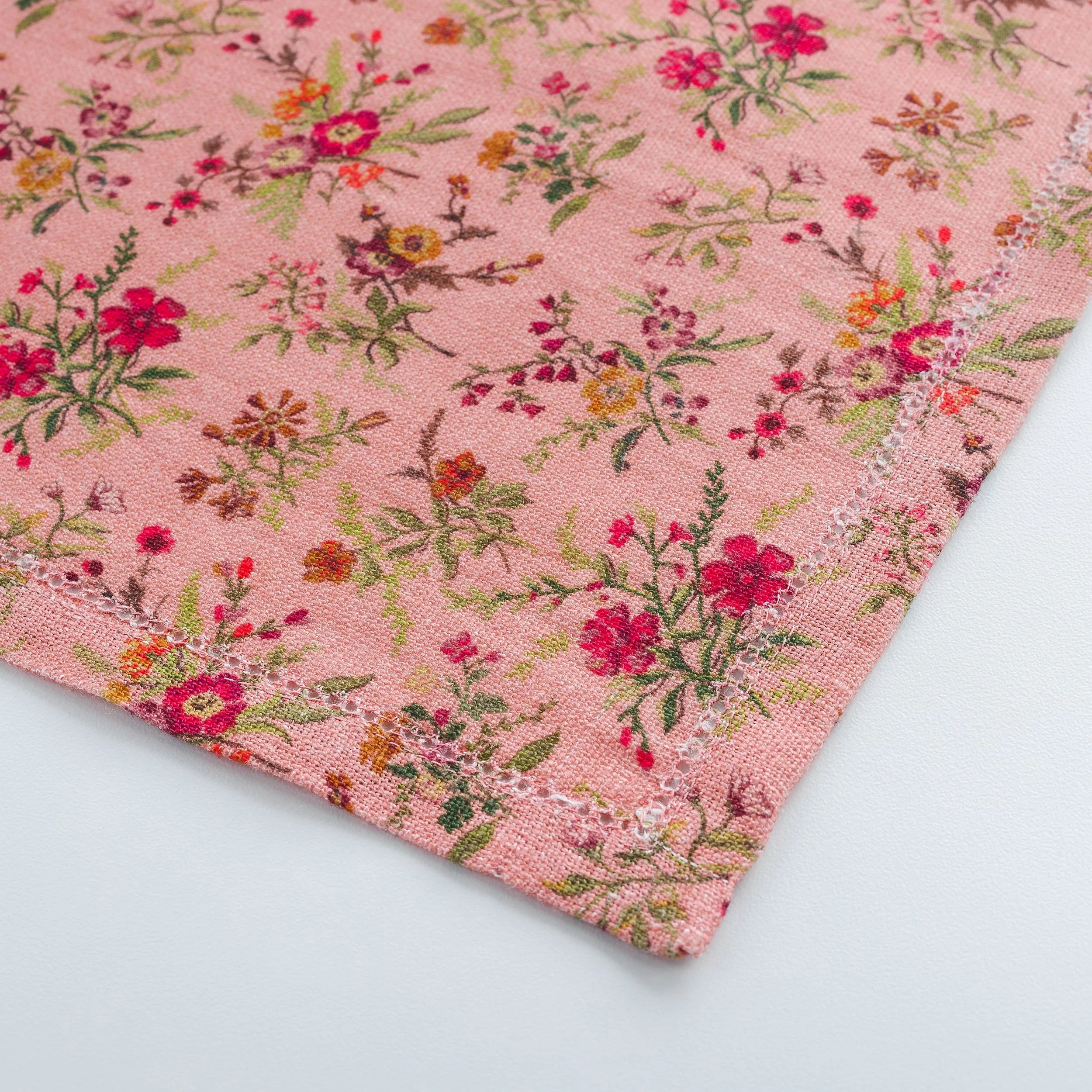 Prairie floral napkins, sold in pairs