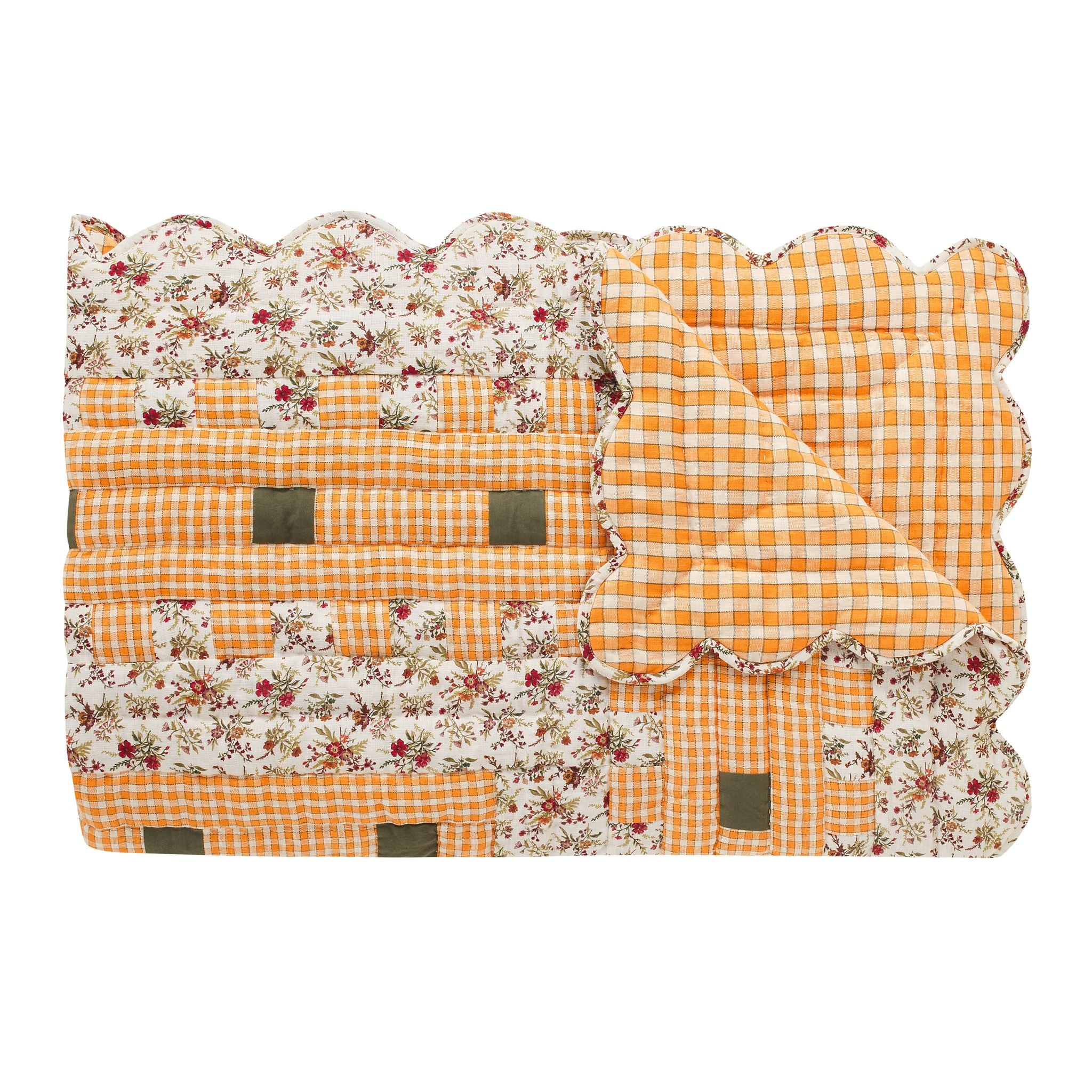 Prairie quilt, apricot