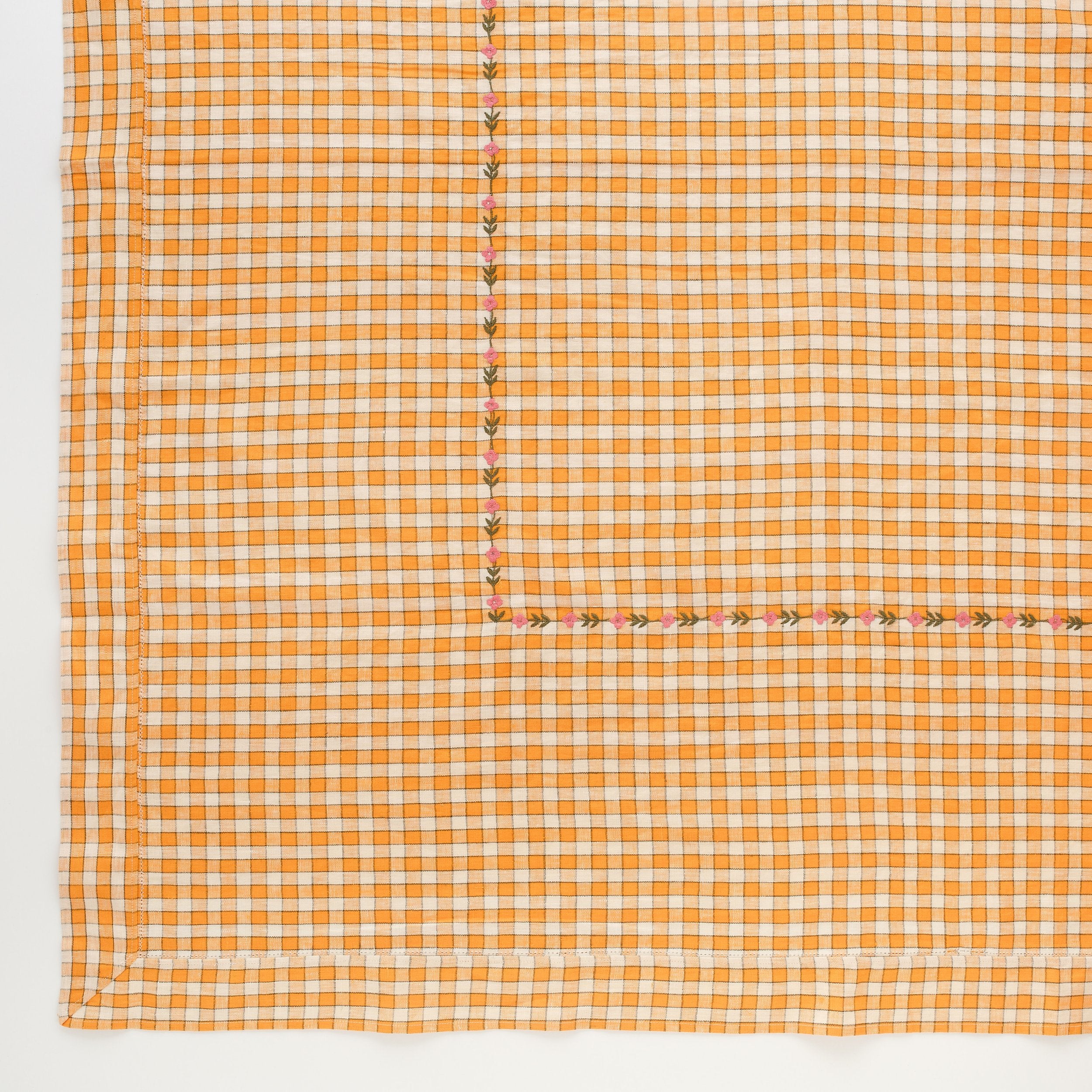 Gingham embroidered tablecloth, apricot