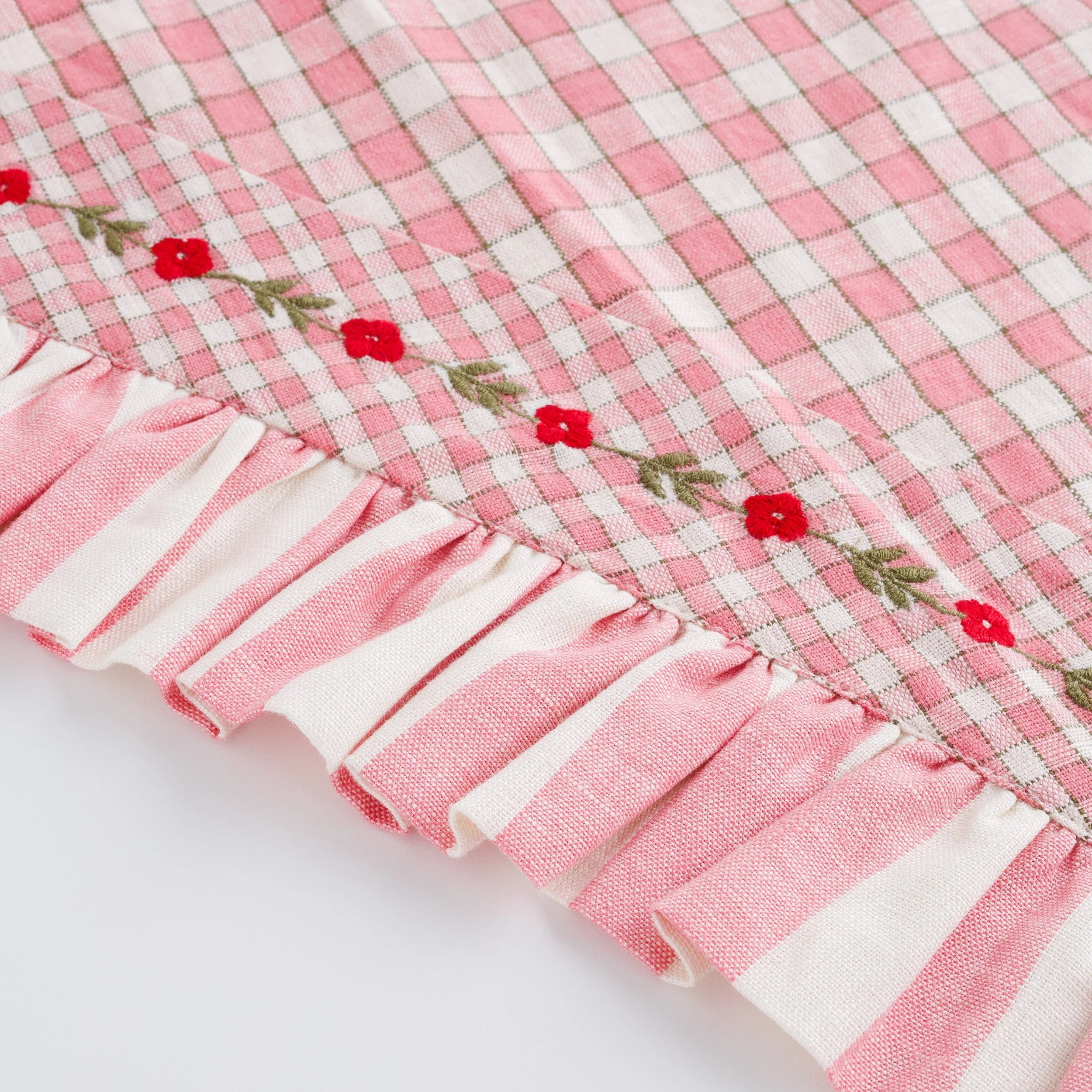 Gingham toran, peony