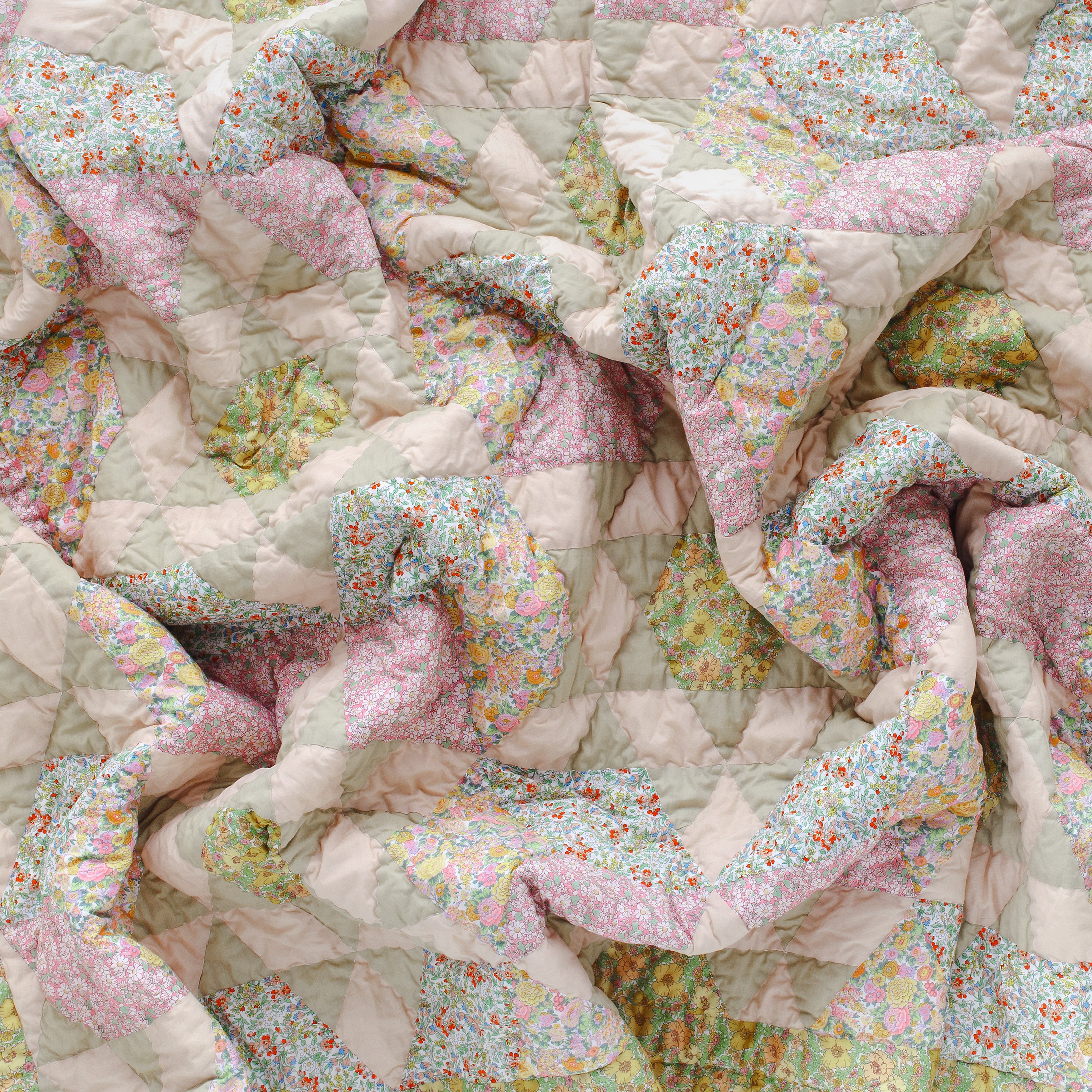 Niityn Laulu 'made with Liberty fabric' patchwork quilt