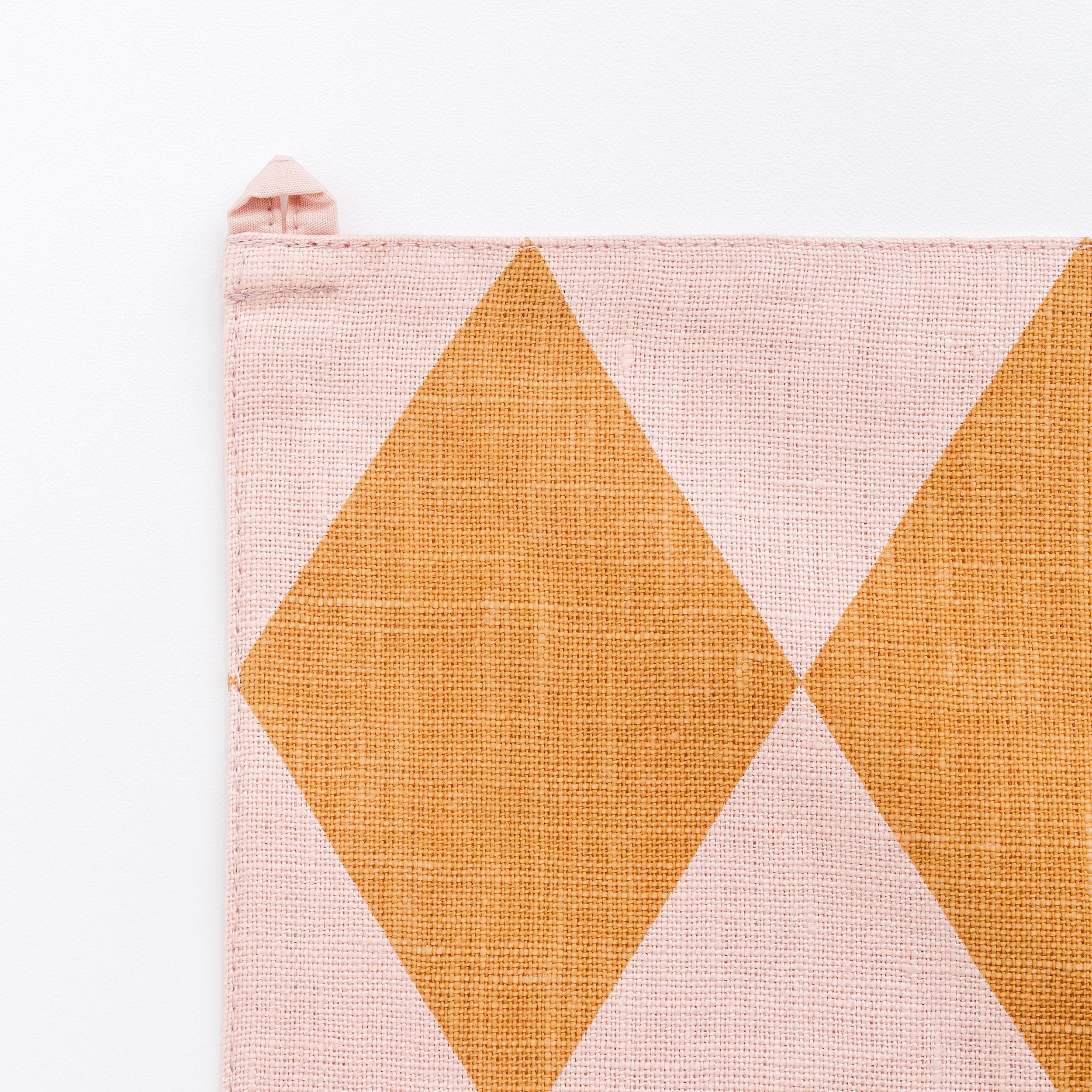Harlequin toran, mustard/peach