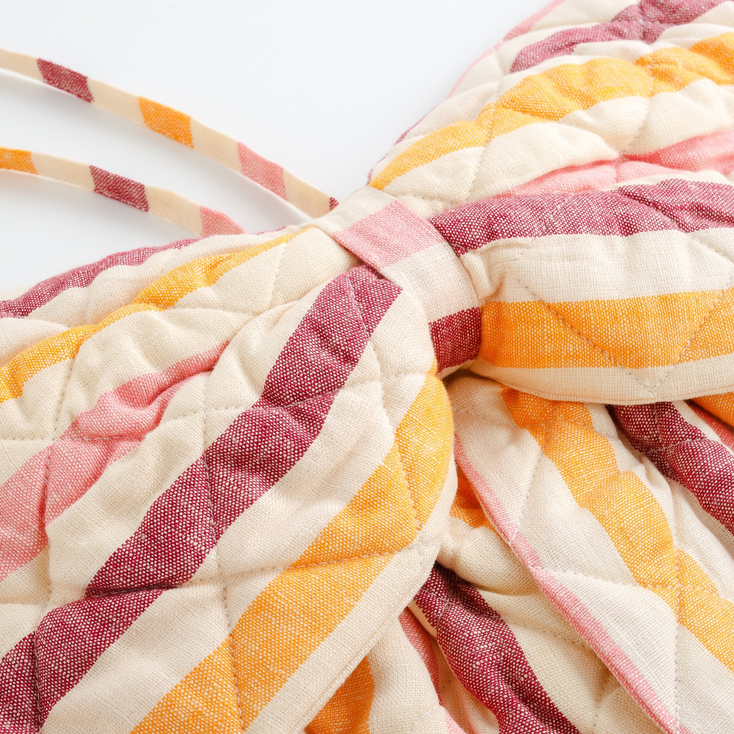 Candy stripe quilted bow, claret