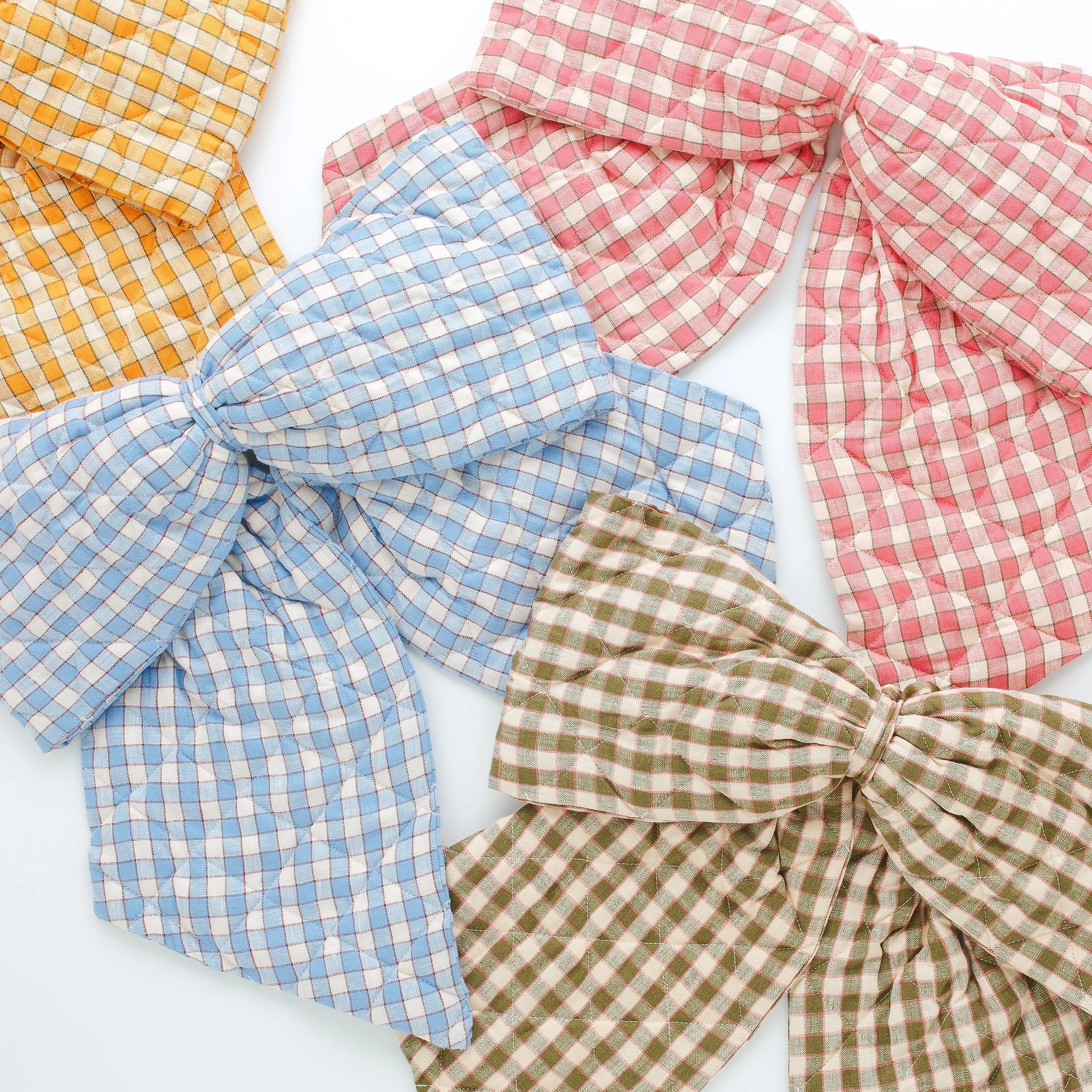 Gingham quilted bow, cornflower