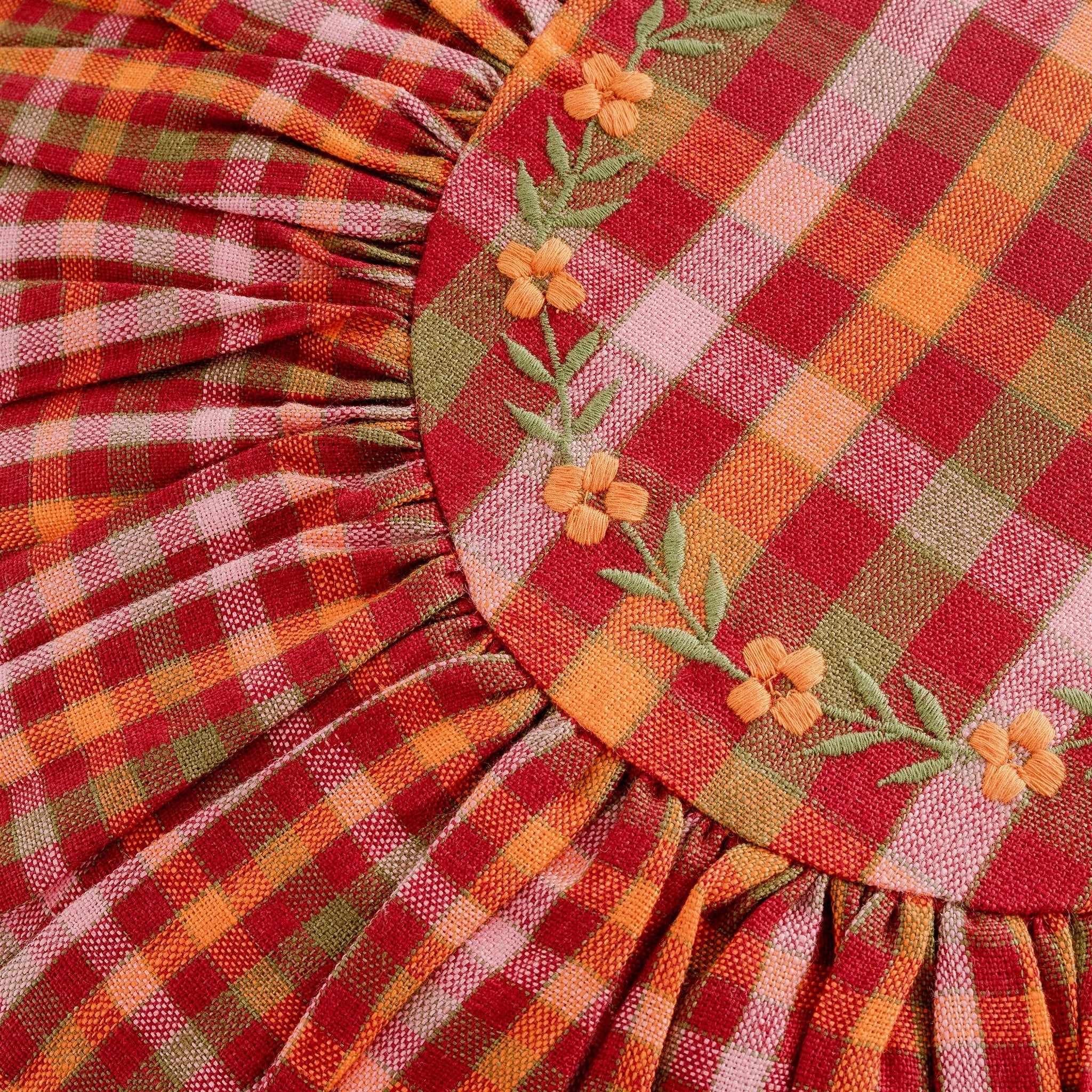 Luumu check round cushion