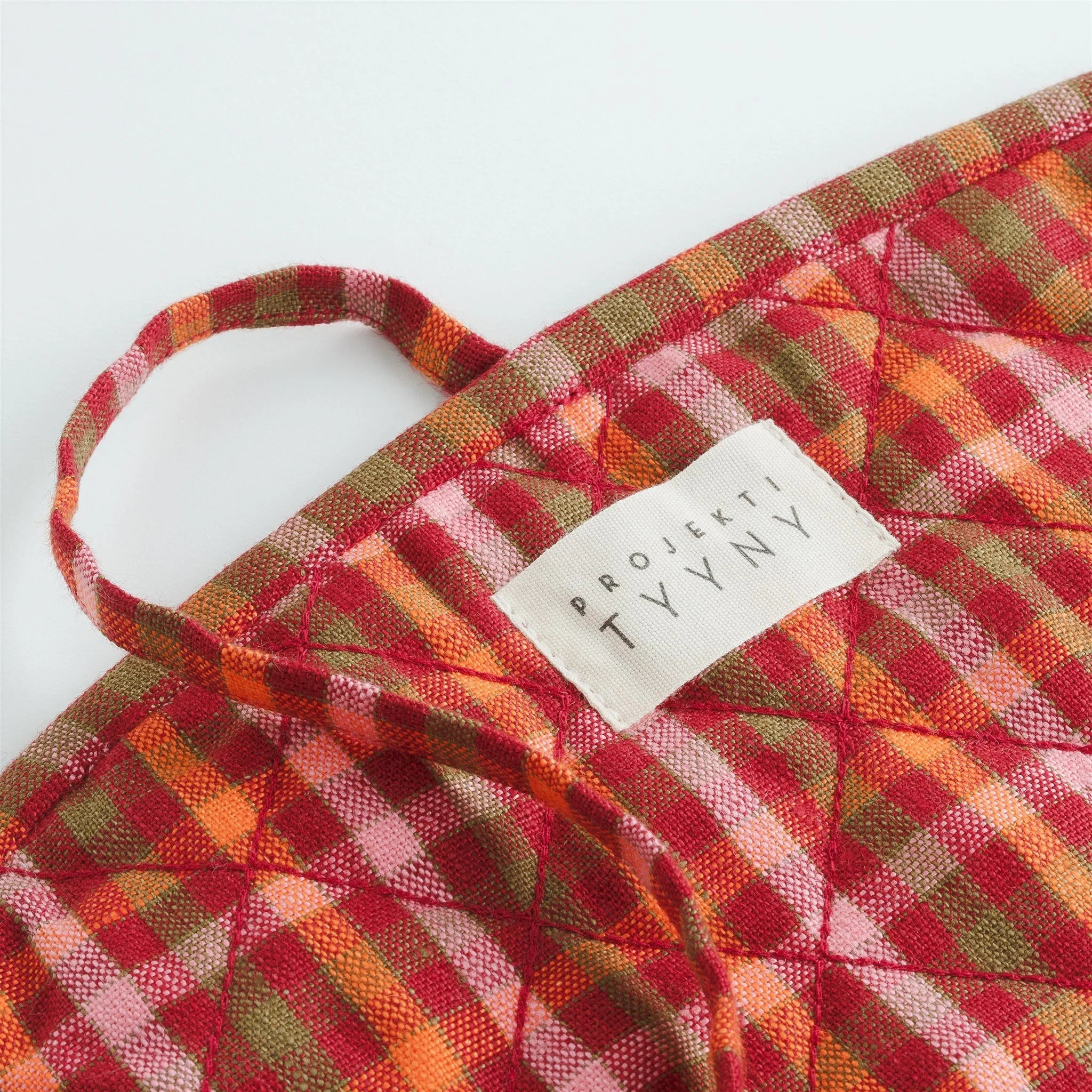 Luumu check quilted laptop case