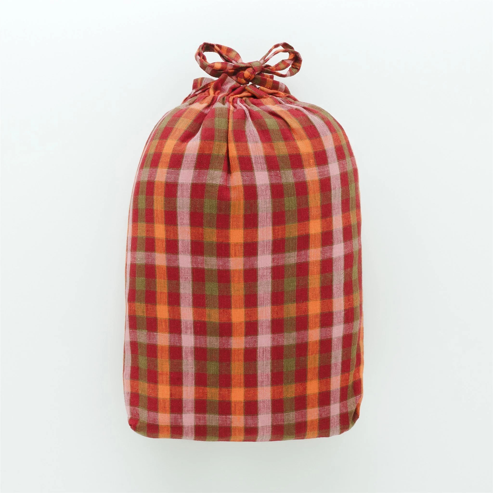 Luumu check bedding set in a bag