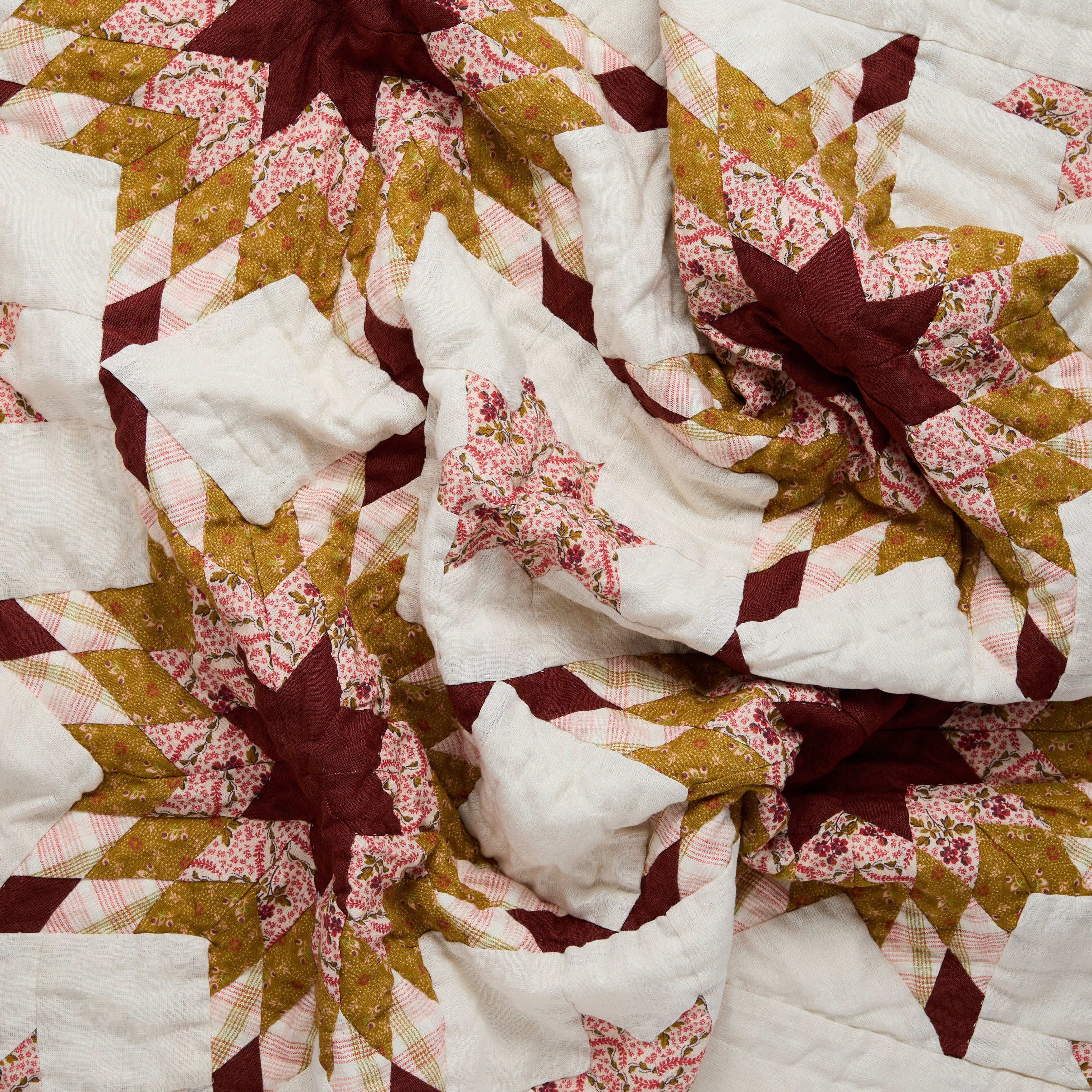 Harvest Star patchwork quilt BABY, turmeric
