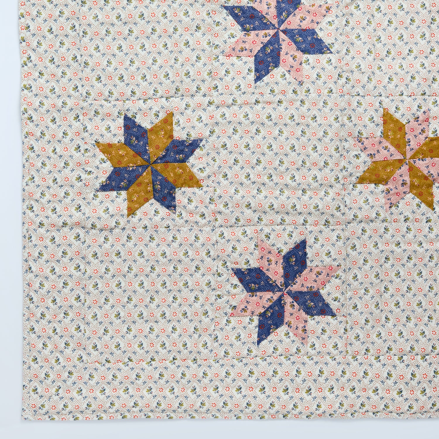 Tähti patchwork quilt BABY, whisper cream
